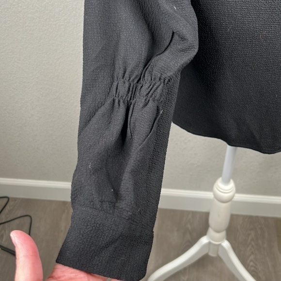 Express Black Boho Long Sleeve Top Size Medium - Picture 3 of 6